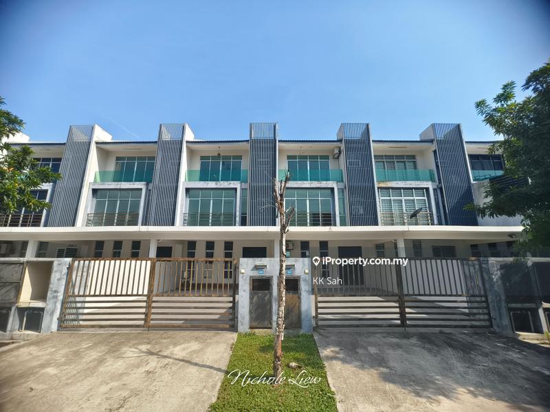 3-storey Terraced House untuk Dijual di Taman Bangi Avenue, Bangi oleh KK Sah - iProperty.com.my