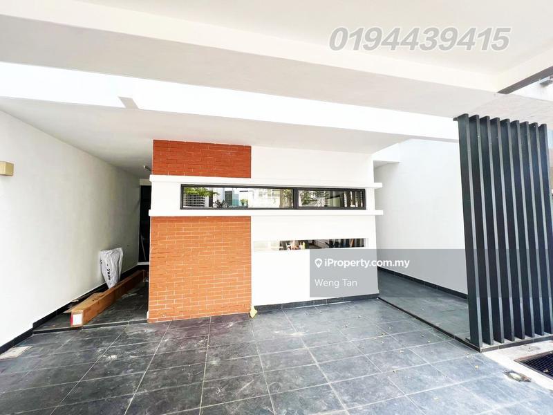 3-storey Terraced House for Sale in Laman Glenmarie, Glenmarie by Weng Tan - iProperty.com.my