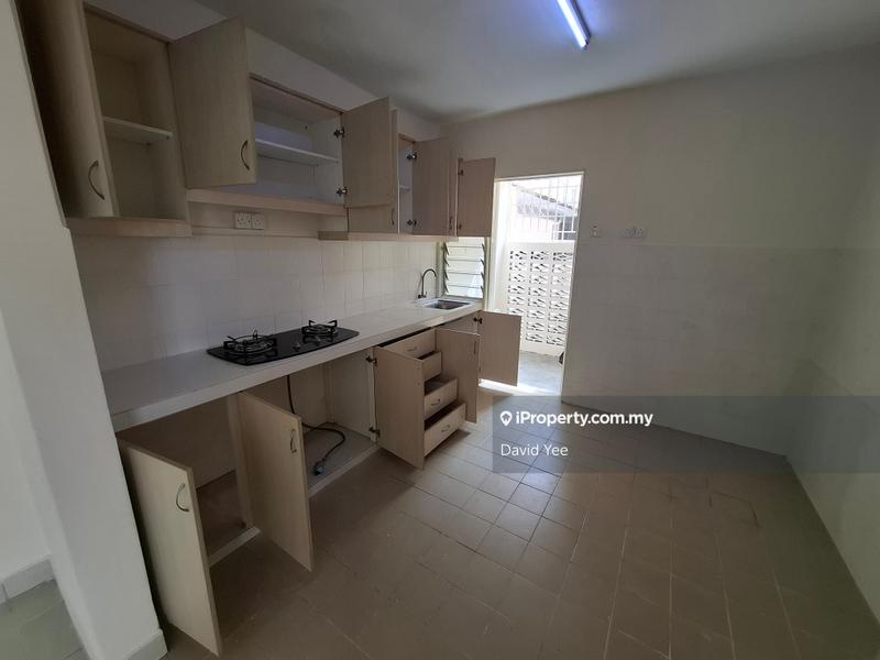 For Sale - Plaza Metro Prima