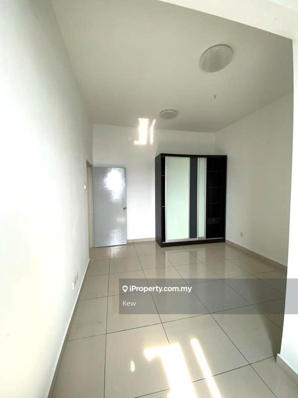 Condominium for Sale in Sky Vista Residency by Kew - iProperty.com.my