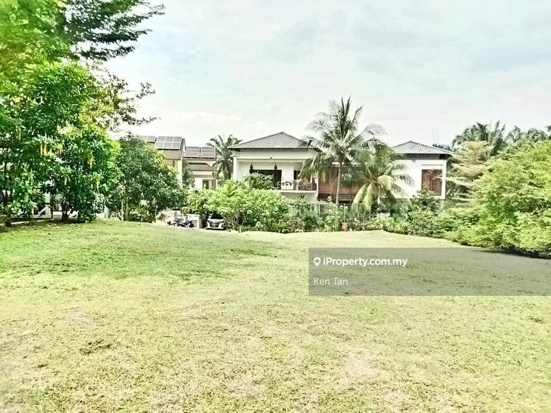 Bungalow Land for Sale in Fairway 18, Saujana by Ken Tan - iProperty.com.my