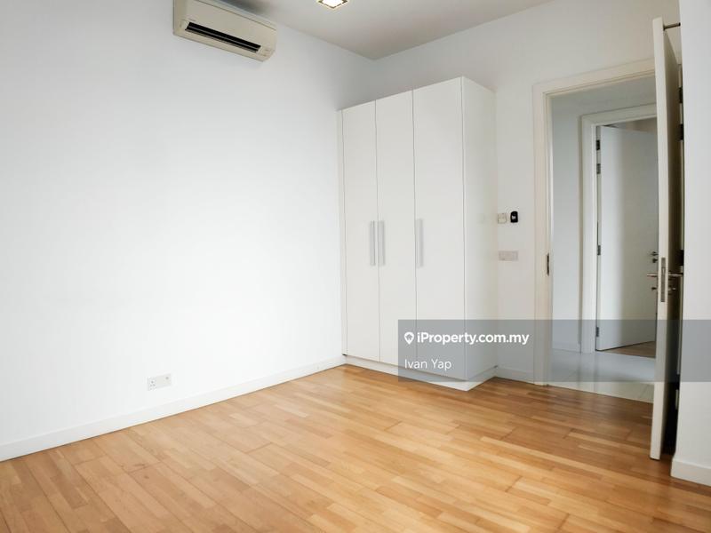 For Sale - Zehn Bukit Pantai