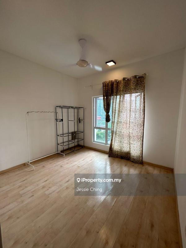 Condominium for Sale in The Holmes 1 by Jessie Ching - iProperty.com.my