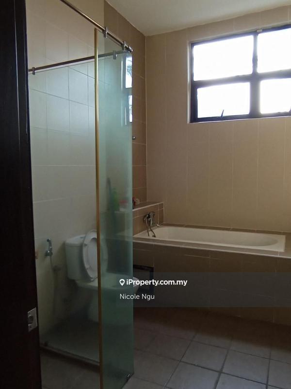 Bungalow House for Sale in Selayang, Selangor by Nicole Ngu - iProperty.com.my