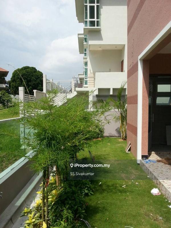 Bungalow House untuk Dijual di Mines Resort City, Seri Kembangan oleh SS Sivakumar - iProperty.com.my