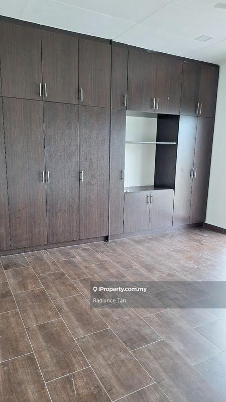 Rumah Bandar untuk Dijual di Kampung Sungai Kayu Ara, Petaling Jaya oleh Radiance Tan - iProperty.com.my