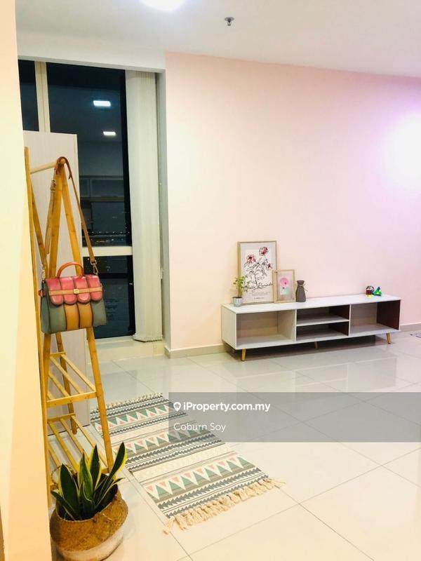 Service Residence for Rent in Pinnacle Petaling Jaya by Coburn Soy - iProperty.com.my