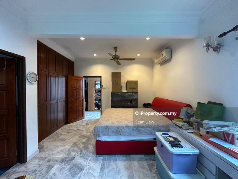 Bungalow House for Sale in Seksyen 17, Petaling Jaya by Sean Liew - iProperty.com.my