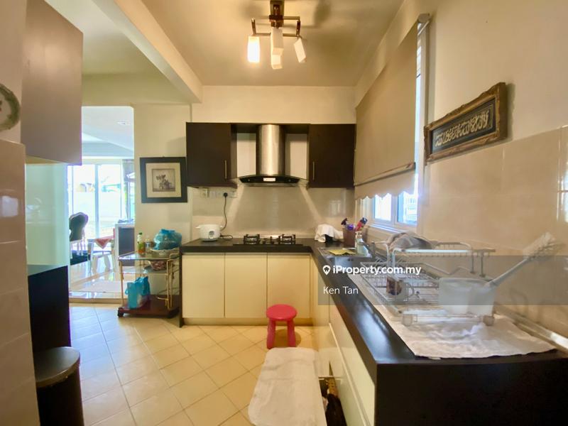 Bungalow House for Sale in Mutiara Damansara, Selangor by Ken Tan - iProperty.com.my