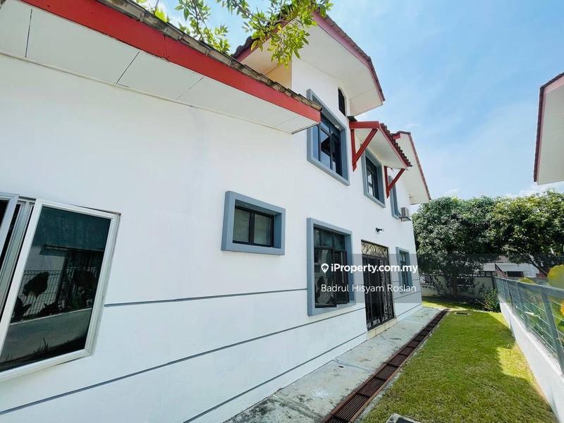 Bungalow House for Sale in Jentayu Timur Enstek, Bandar Enstek by Badrul Hisyam Roslan - iProperty.com.my