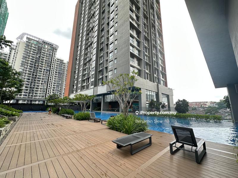 For Sale - Emerald 9