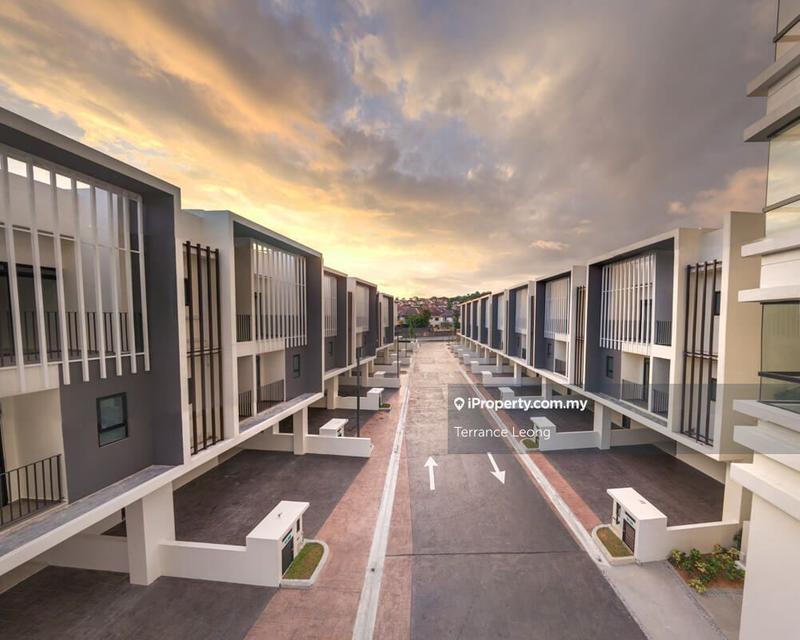 Kondominium untuk Dijual di Alstonia Hilltop Homes @ BRP oleh Terrance Leong - iProperty.com.my