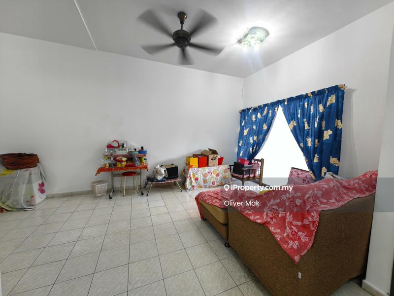 Terraced House for Sale in Bandar Puteri Klang, Klang by Oliver Mak - Living Room - iProperty.com.my