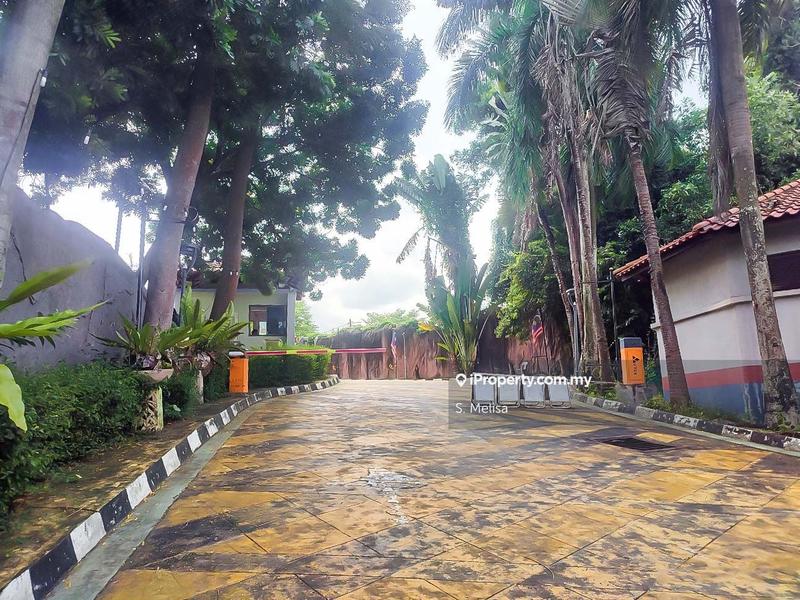 Service Residence for Sale in Gold Coast Malacca International Resort by S. Melisa - iProperty.com.my
