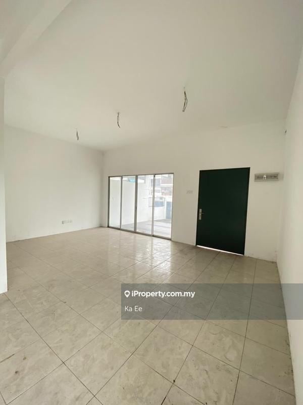 Rumah Teres 2-Tingkat untuk Dijual di Taman Scientex Rawang, Rawang oleh Ka Ee - iProperty.com.my