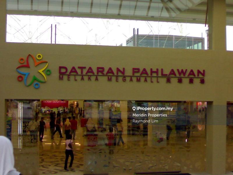 For Sale - Dataran Pahlawan Shopping Mall Retail Lot