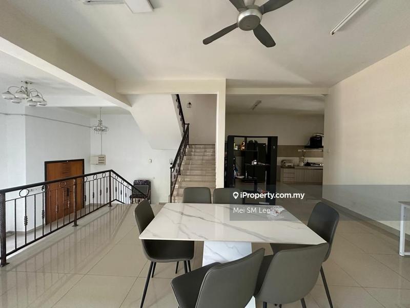 Rumah Berkembar untuk Dijual di Taman Bukit Prima, Cheras oleh Mei SM Lee - The Peak, Taman Bukit Prima, Cheras Dining Room - iProperty.com.my