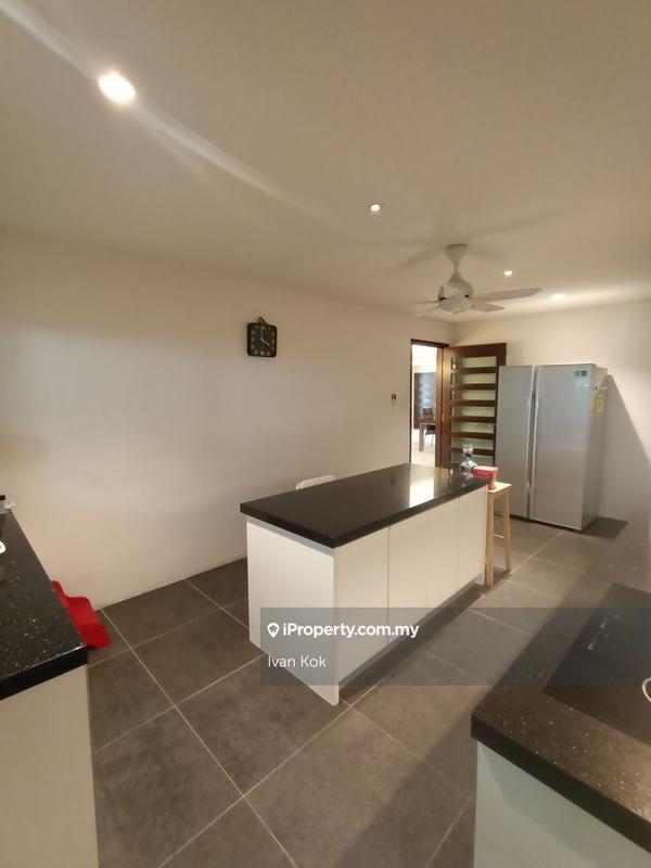 Rumah Berkembar untuk Dijual di SS 21, Damansara Utama, Petaling Jaya oleh Ivan Kok - iProperty.com.my