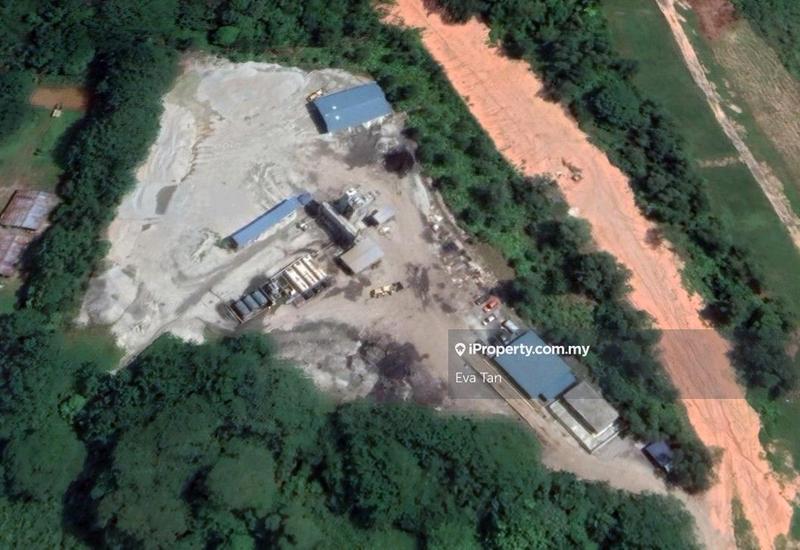 For Sale - Plentong Industrial Land