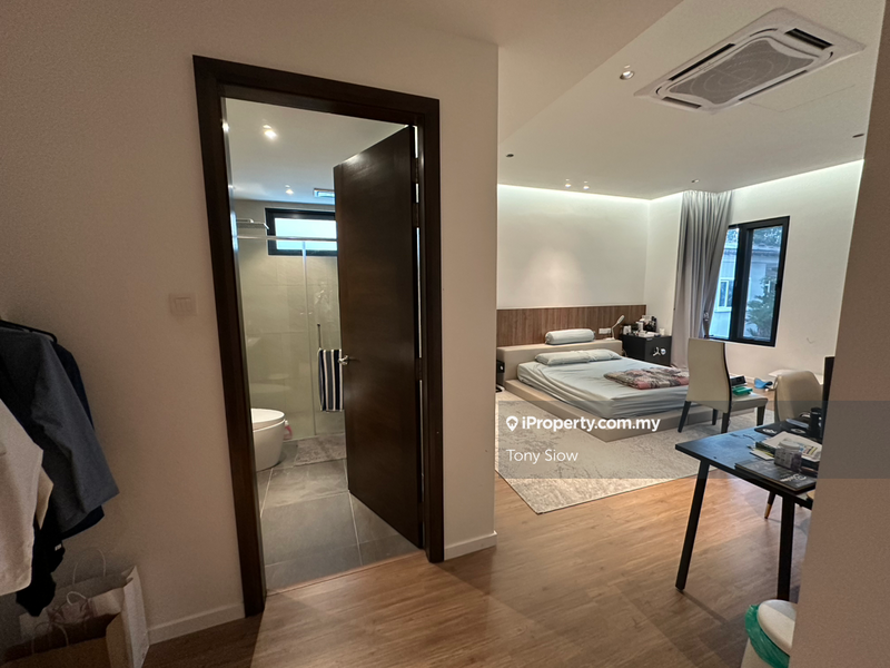 Bungalow House for Sale in Selangor Polo Residency, Kota Damansara by Tony Siow - iProperty.com.my
