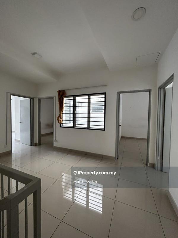 Rumah Bandar untuk Dijual di Bandar Saujana Putra, Jenjarom oleh Matthew Sim - iProperty.com.my