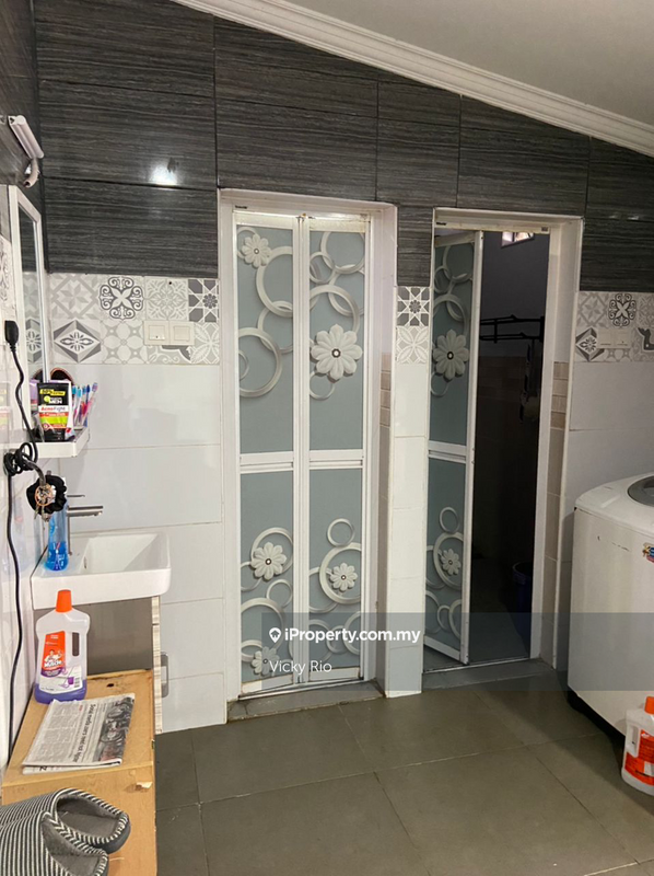 Rumah Berangkai 1 Tingkat untuk Dijual di Taman Sri Pandyan, Puchong oleh Vicky Rio - iProperty.com.my