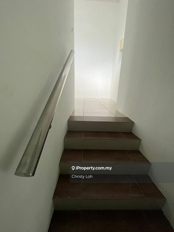 Rumah Teres 2-Tingkat untuk Dijual di Jalan Nada Alam, Mantin oleh Christy Loh - iProperty.com.my