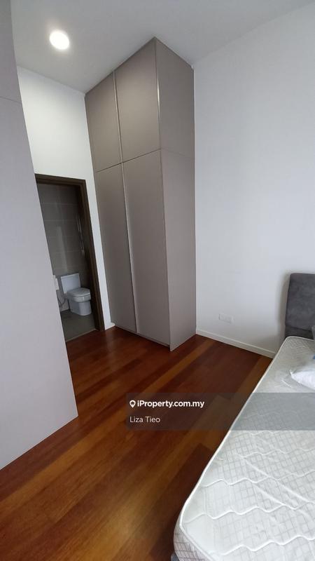 For Sale - Seventeen Mall & Residences (Biji Living)