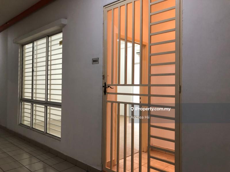 Service Residence for Sale in Cova Square by Andrea Hii - iProperty.com.my