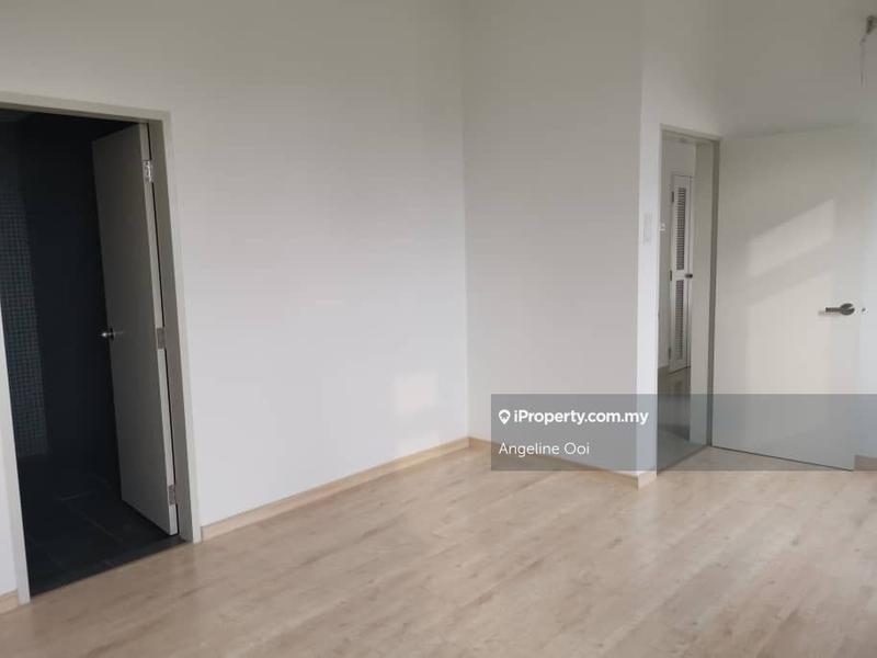 Condominium for Sale in Parkhill Residence by Angeline Ooi - iProperty.com.my