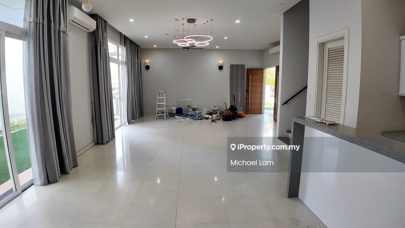 Bungalow House for Rent in Sunway Damansara, Kota Damansara by Michael Lam - Living Room - iProperty.com.my