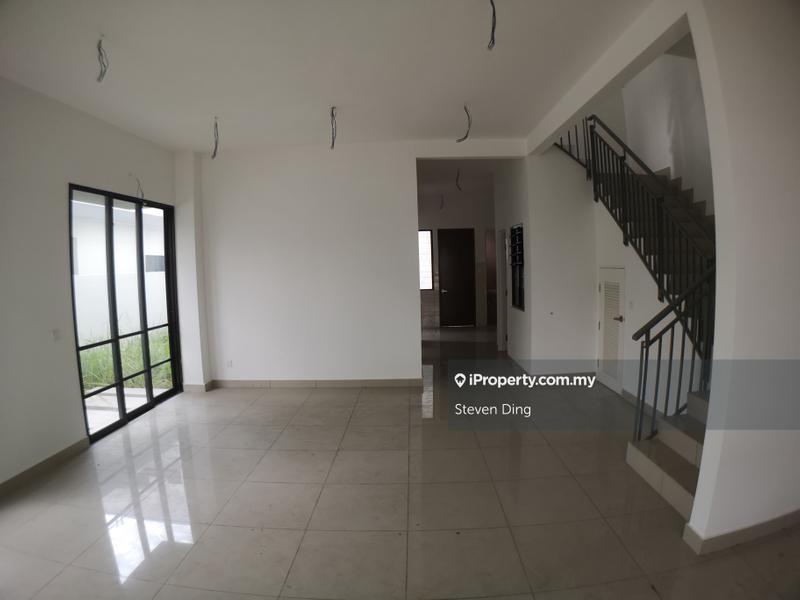 Semi-Detached House for Sale in Setia Utama, Setia Alam by Steven Ding - iProperty.com.my