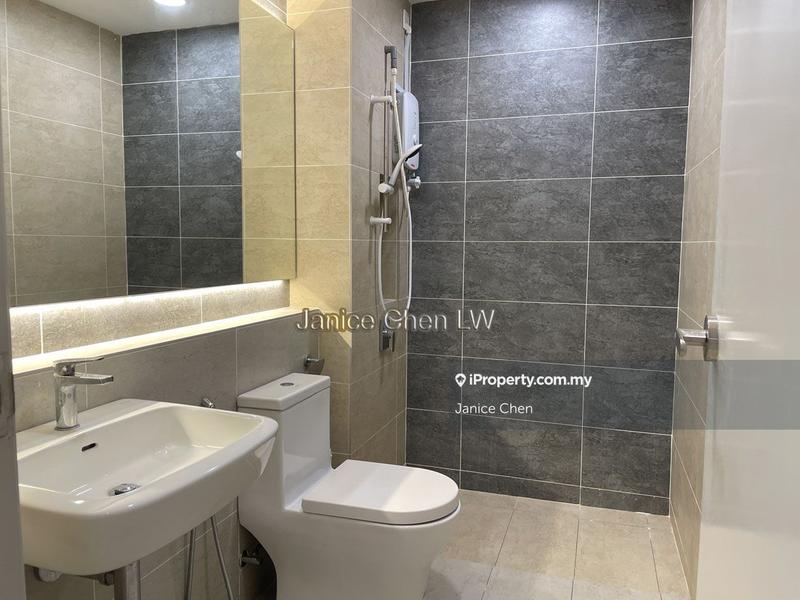 Residensi Servis untuk Dijual di Setia City Residences oleh Janice Chen - iProperty.com.my