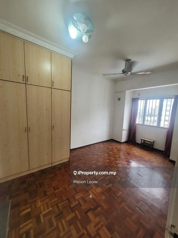 Apartment for Sale in Suria Kipark Damansara by Meixin Leow - iProperty.com.my