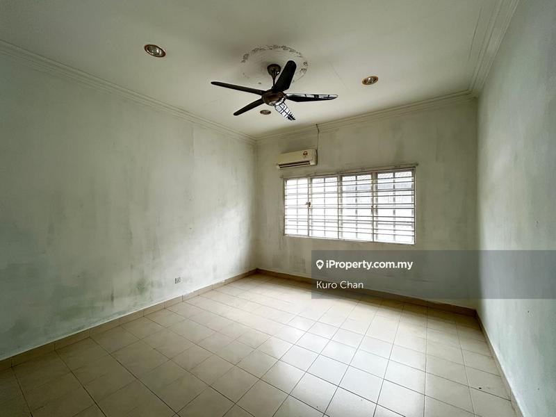Rumah Teres 2.5-Tingkat untuk Dijual di Taman Tasik Prima, Puchong oleh Kuro Chan - iProperty.com.my