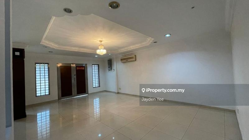 Semi-Detached House for Sale in Taman Overseas Union (Taman Oug), Jalan Klang Lama (Old Klang Road) by Jayden Yee - iProperty.com.my