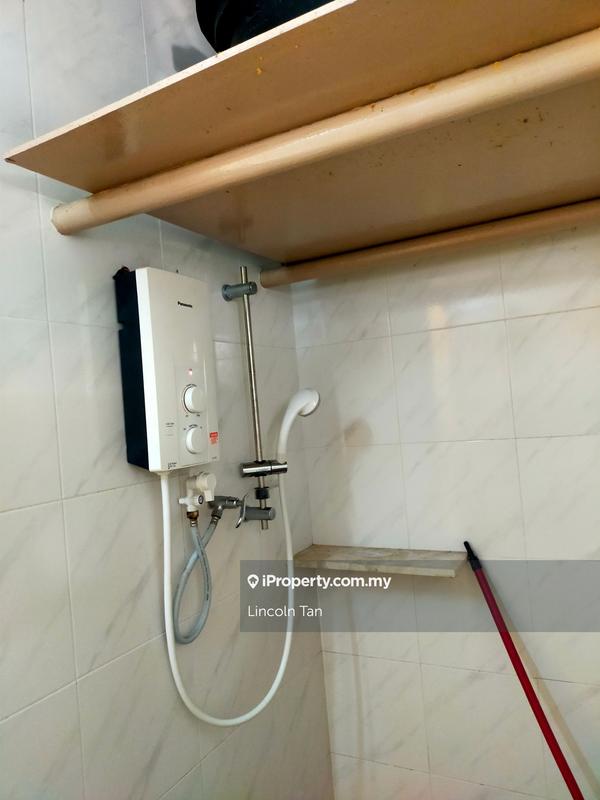 Rumah Pangsa untuk Disewa di Happy Garden Flat oleh Lincoln Tan - iProperty.com.my