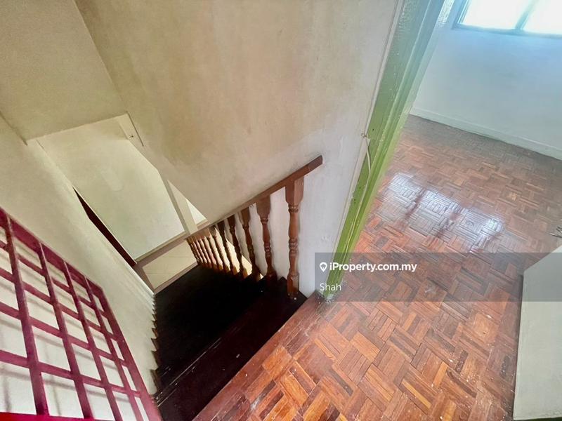 Rumah Teres 2-Tingkat untuk Dijual di SS19, Subang Jaya oleh Shah - iProperty.com.my
