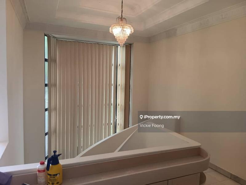 Bungalow House for Sale in Kampung Tunku, Petaling Jaya by Vickie Foong - iProperty.com.my