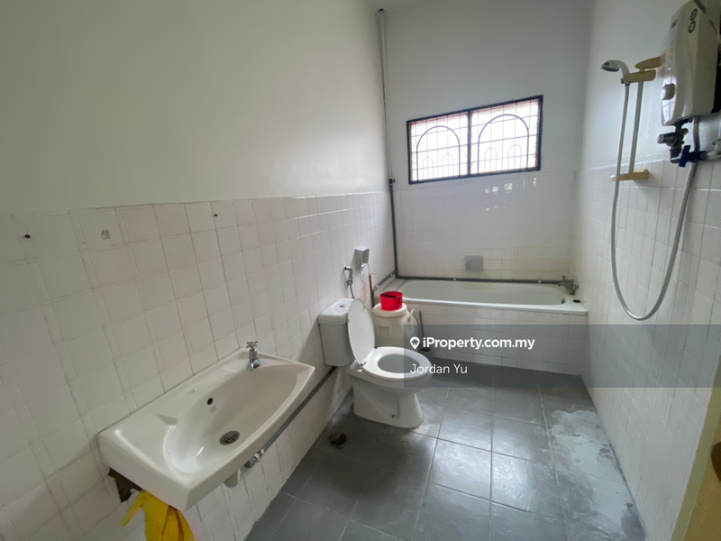 Rumah Berangkai 2 Tingkat untuk Dijual di Taman Cempaka, Ampang oleh Jordan Yu - iProperty.com.my