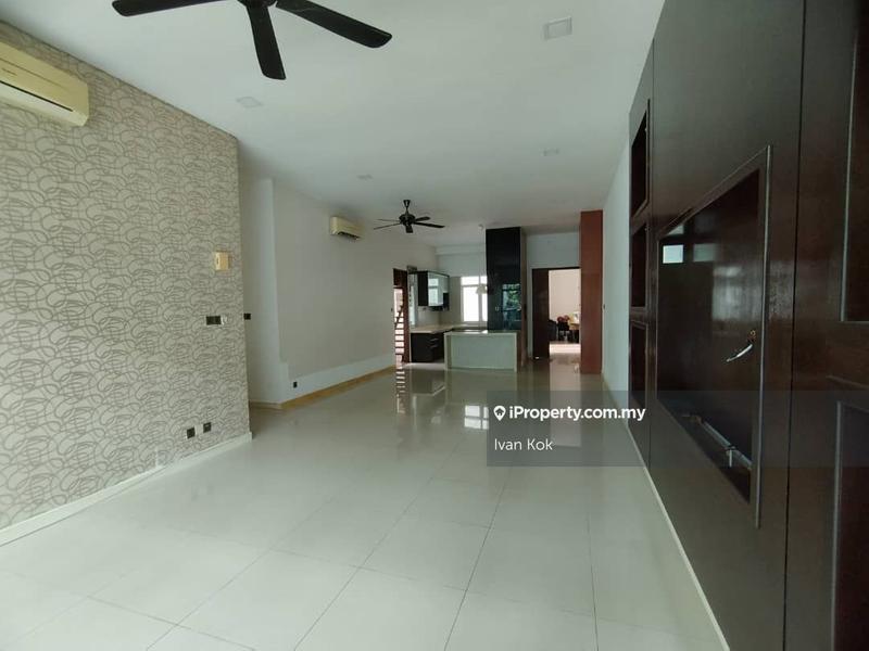 For Sale - Amaya Saujana