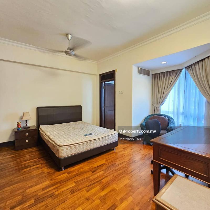 For Rent - Regency Tower
