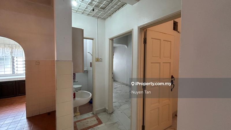 Rumah Berangkai 1 Tingkat untuk Dijual di h18l8, Petaling Jaya oleh Nuyen Tan - iProperty.com.my