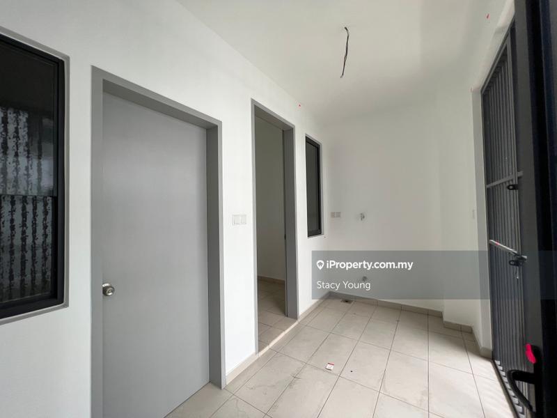 Terraced House for Sale in Jade Hills, Kajang by Stacy Young - iProperty.com.my