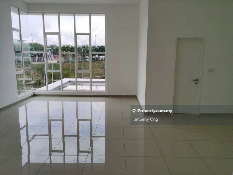 2-storey Terraced House for Sale in Corner Seremban 2, Damaris, Ara Sendayan, Seremban by Kimberly Ong - iProperty.com.my