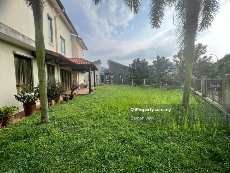 Rumah Berkembar untuk Dijual di Suria Residence oleh Damon Wan - iProperty.com.my
