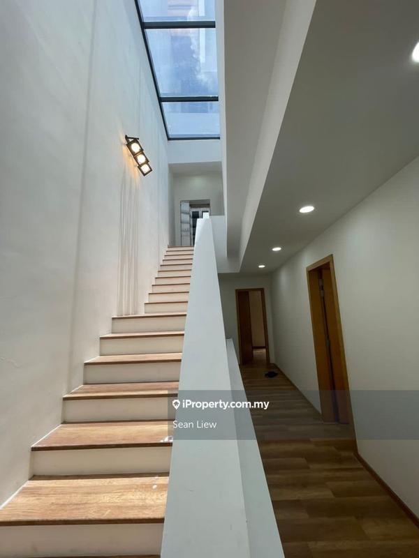 3.5-storey Terraced House for Sale in Damansara Perdana, Selangor by Sean Liew - iProperty.com.my