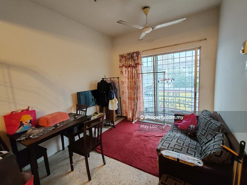 For Sale - Kenari Court