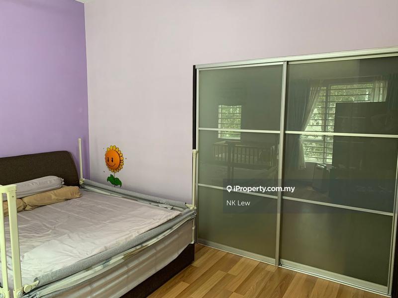 Kondominium untuk Dijual di Bayan Villa, Seri Kembangan oleh NK Lew - iProperty.com.my