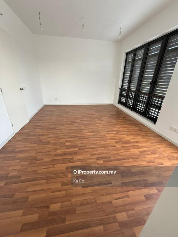 Rumah Berkembar untuk Dijual di Eco Grandeur, Puncak Alam oleh Ka Ee - iProperty.com.my